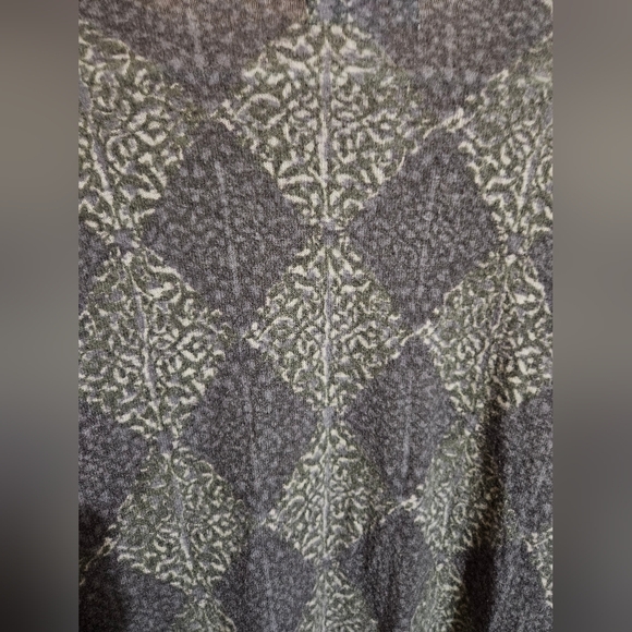 LuLaRoe Sarah Cardigan - Picture 4 of 5